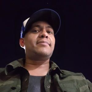 Meet your Posher, Faysal